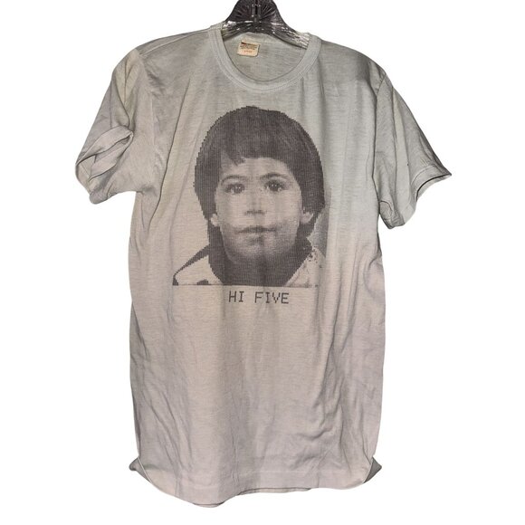 Vintage Hi Five Graphic T-Shirt Large 65% Polyester 35% Cotton White Made In USA - Picture 2 of 5
